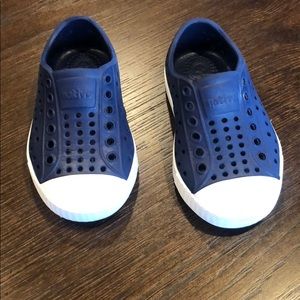 Navy Native toddler shoes